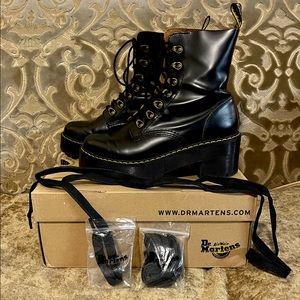 Dr. Martens LEONA WOMEN'S VINTAGE SMOOTH LEATHER HEELED BOOTS-US 7